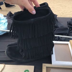 Minnetonka Fringe boots